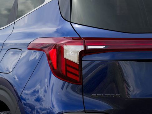 New 2025 Kia Seltos EX w/ EX Sunroof Package image 11