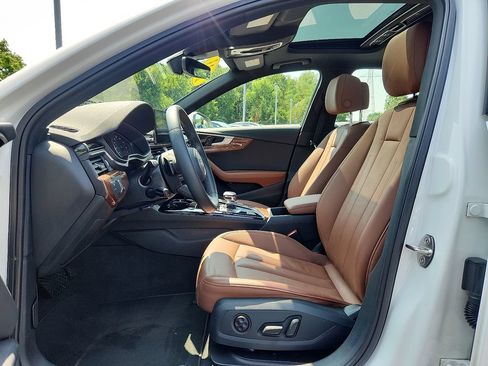 Used 2023 Audi A4 2.0T Premium w/ Convenience Package AWD/4WD image 18