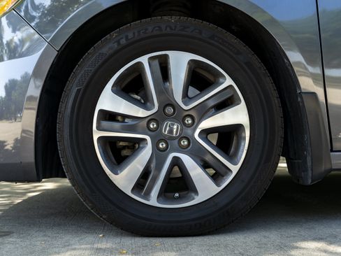 Used 2014 Honda Odyssey Touring image 14