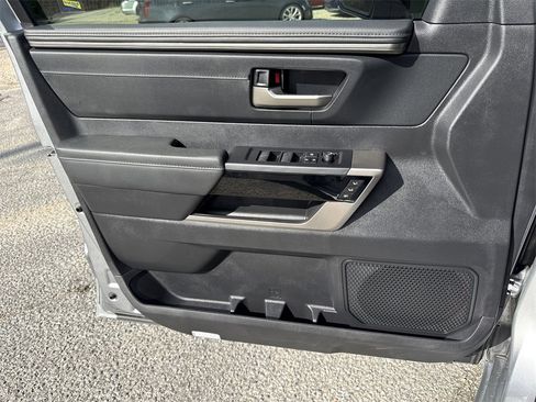 Used 2024 Toyota Tundra Limited image 18