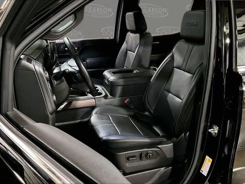 Used 2022 Chevrolet Silverado 1500 High Country w/ Technology Package image 14