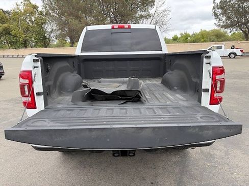 Used 2022 RAM 2500 Laramie AWD/4WD image 5