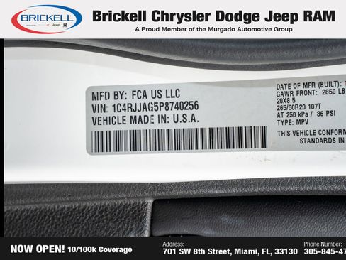 Used 2023 Jeep Grand Cherokee L Laredo image 40