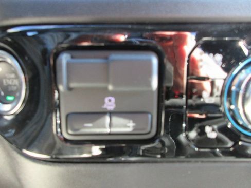 New 2026 GMC Sierra 1500 SLT w/ SLT Premium Plus Package image 19