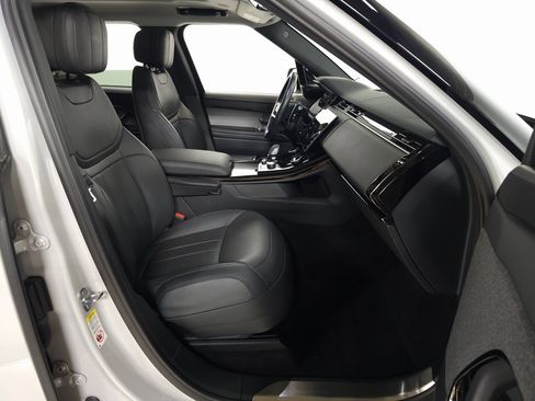 Used 2023 Land Rover Range Rover Sport SE image 34