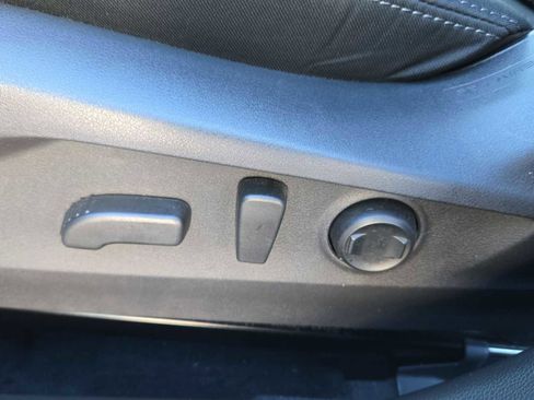 Used 2024 Subaru Outback Premium image 18