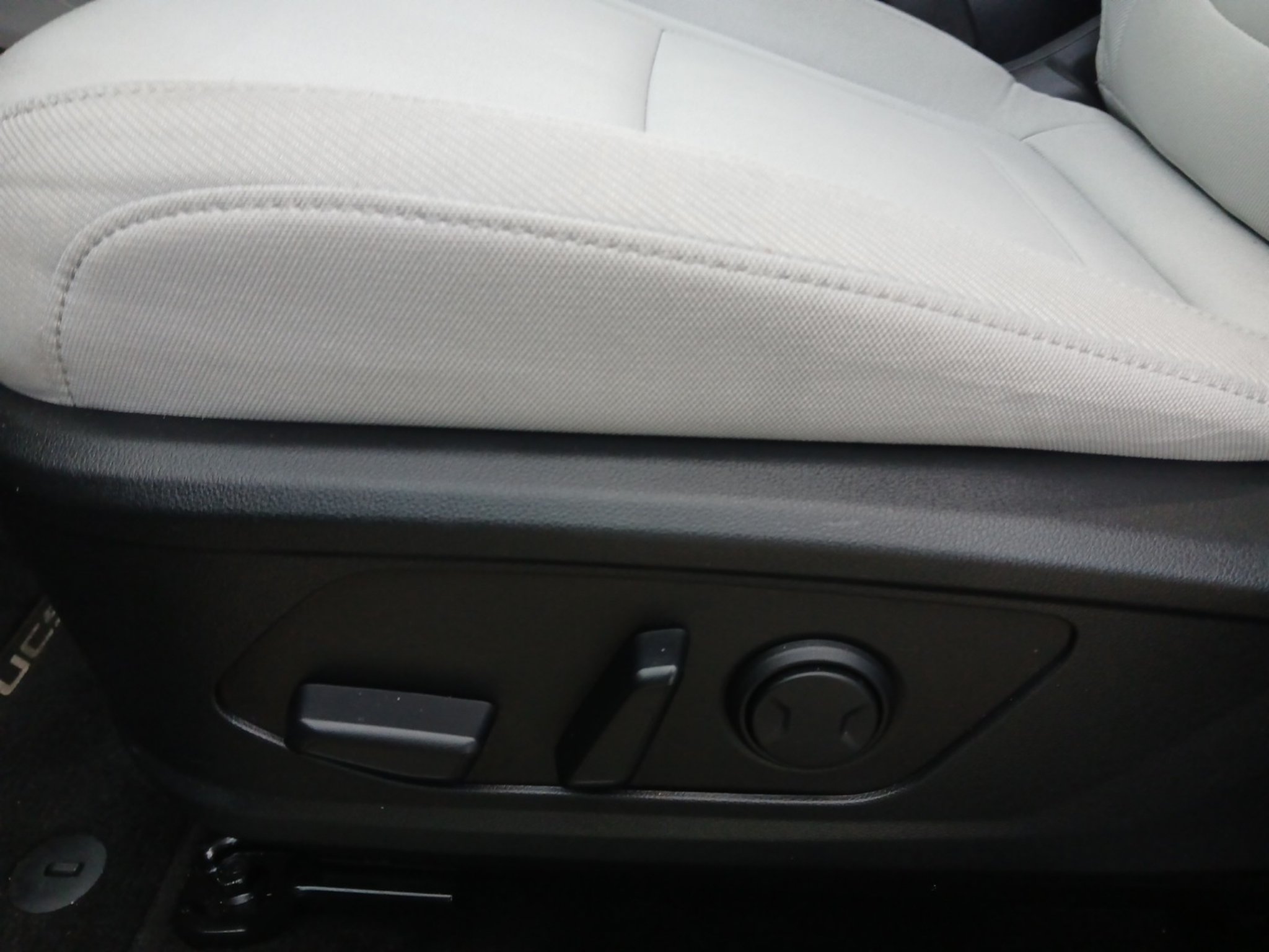 Used 2026 Hyundai Tucson SEL FWD image 11