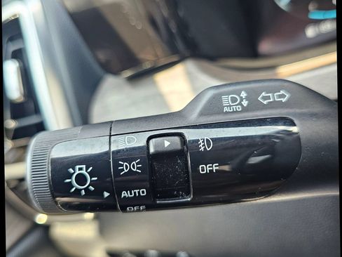 Used 2021 Kia Sorento SX Prestige AWD/4WD image 23