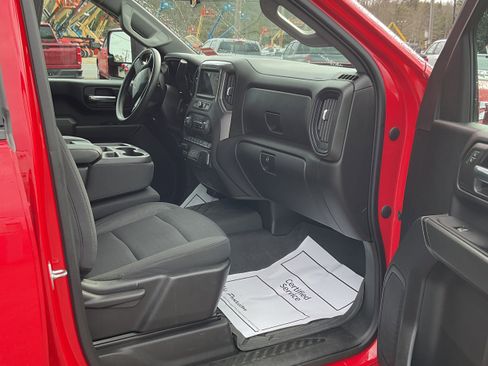 Certified 2024 Chevrolet Silverado 2500 Custom w/ Custom Value Package image 5