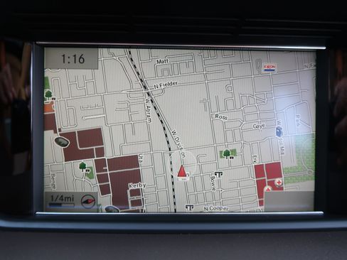 Used 2013 Mercedes-Benz E 350 BlueTEC Sedan image 17