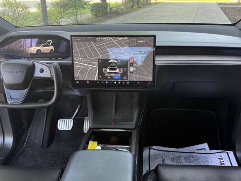 Used 2022 Tesla Model X AWD/4WD image 19