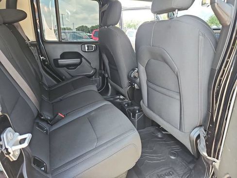 Used 2022 Jeep Gladiator Sport AWD/4WD image 24