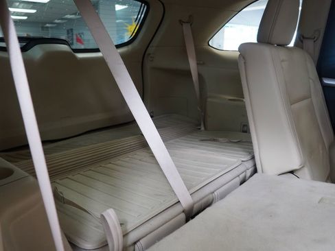 Used 2015 Toyota Highlander XLE image 34