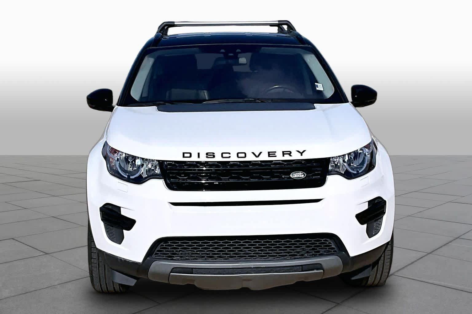 Used 2018 Land Rover Discovery Sport SE AWD/4WD image 4