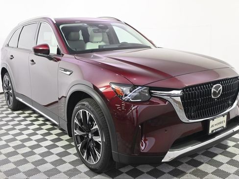 Certified 2026 MAZDA CX-90 Plug-In Hybrid w/ Premium Plus AWD/4WD image 8