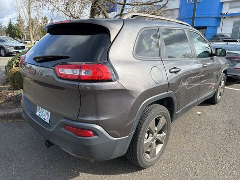 Used 2017 Jeep Cherokee 75th Anniversary image 4