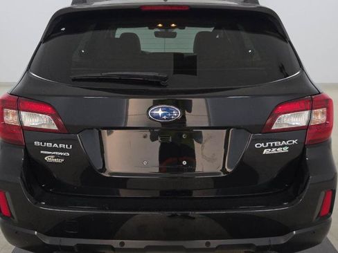 Used 2017 Subaru Outback 2.5i Limited AWD/4WD image 5