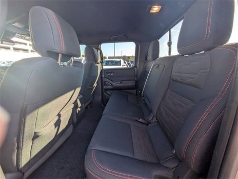 Used 2022 Nissan Frontier Pro-X w/ Technology Package image 12