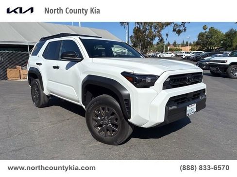 Used 2025 Toyota 4Runner SR5 AWD/4WD image 1