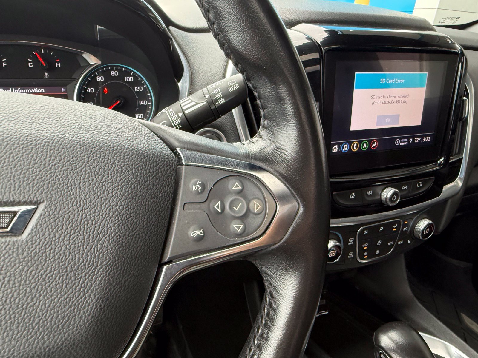 Used 2022 Chevrolet Traverse RS AWD/4WD image 33