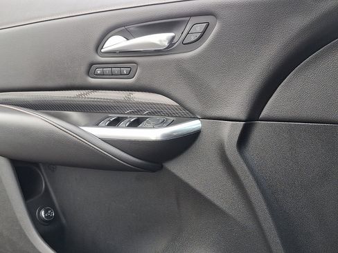 Used 2022 Cadillac XT4 Sport w/ Enhanced Visibility Package image 14