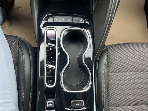 Used 2021 Buick Envision Preferred image 23