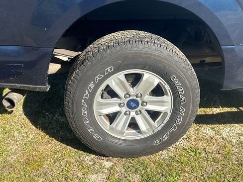 Used 2018 Ford F150 XLT AWD/4WD image 13