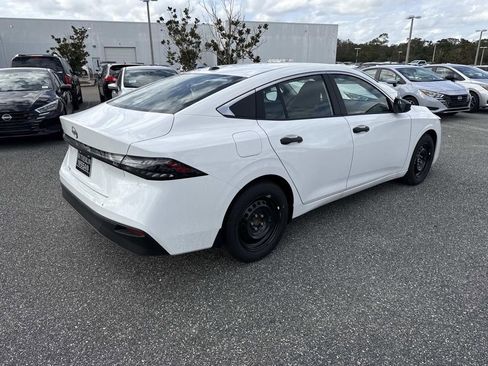 New 2026 Nissan Sentra S w/ Floor Mat Package image 4