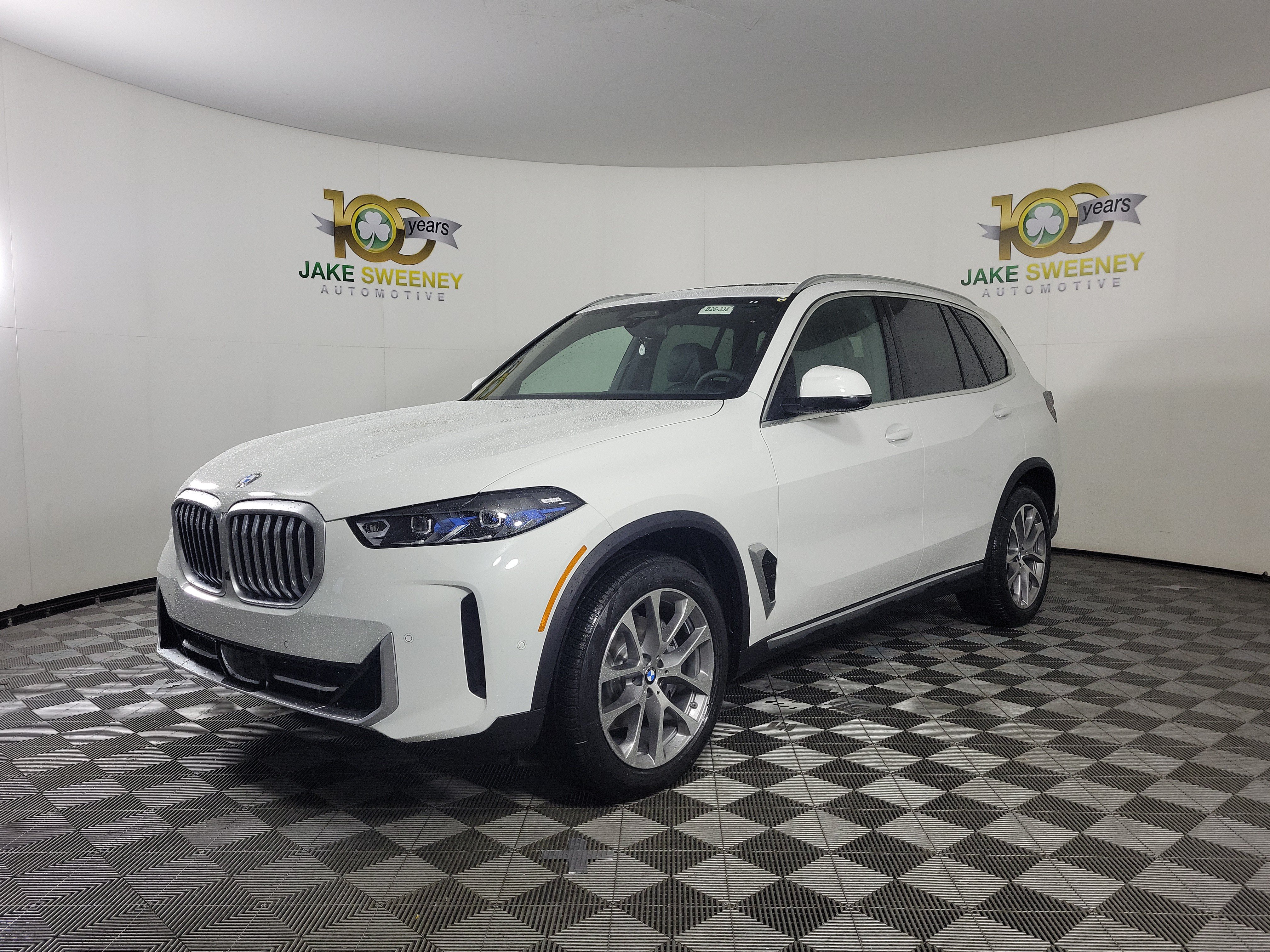 Certified 2026 BMW X5 xDrive40i AWD/4WD image 3