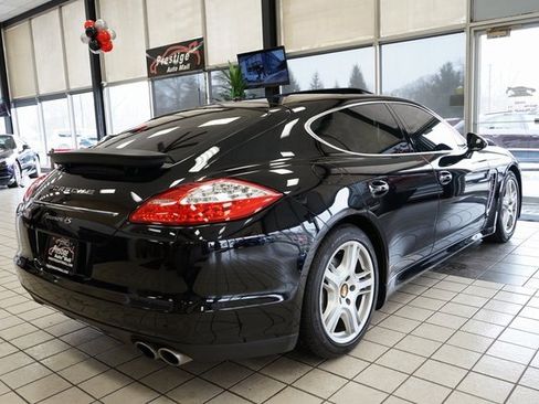 Used 2010 Porsche Panamera S image 18
