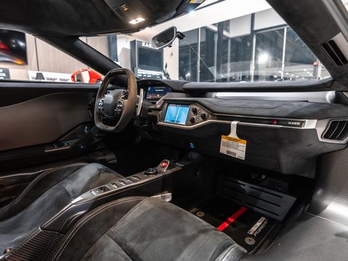 Used 2019 Ford GT image 26