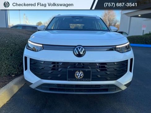 New 2026 Volkswagen Tiguan SE AWD/4WD image 12