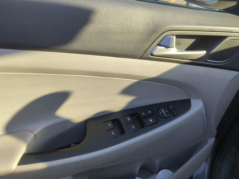 Used 2020 Hyundai Tucson SEL FWD image 8