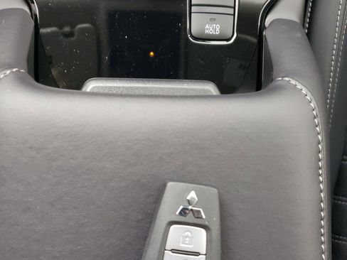 New 2026 Mitsubishi Outlander Trail Edition image 28