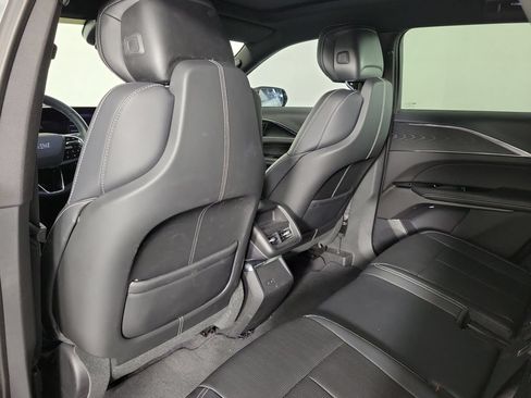 Used 2024 Cadillac Lyriq Sport RWD image 11