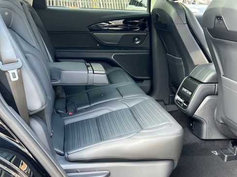 New 2026 Lincoln Nautilus Reserve image 10