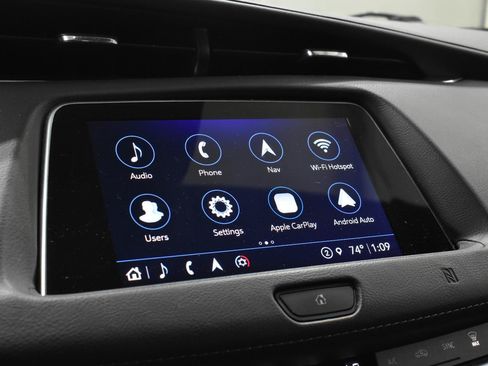 Used 2021 Cadillac XT4 Premium Luxury w/ Cold Weather Package FWD image 14
