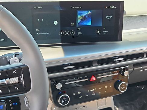 Certified 2026 Hyundai Ioniq 9 SE AWD/4WD image 27