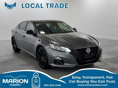 Used 2022 Nissan Altima 2.5 SR w/ Midnight Edition Package