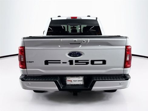 Used 2022 Ford F150 XLT w/ Equipment Group 302A High image 11