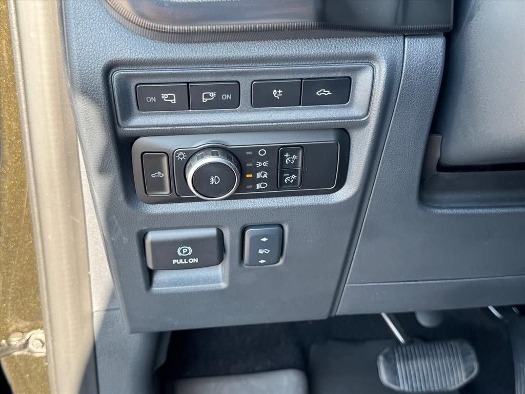Used 2024 Ford F150 Raptor AWD/4WD image 18