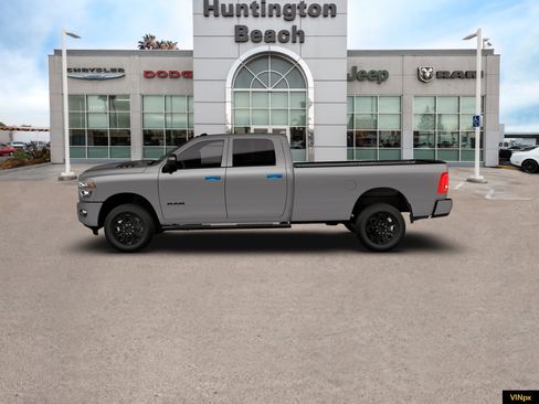 New 2026 RAM 2500 Tradesman AWD/4WD image 2