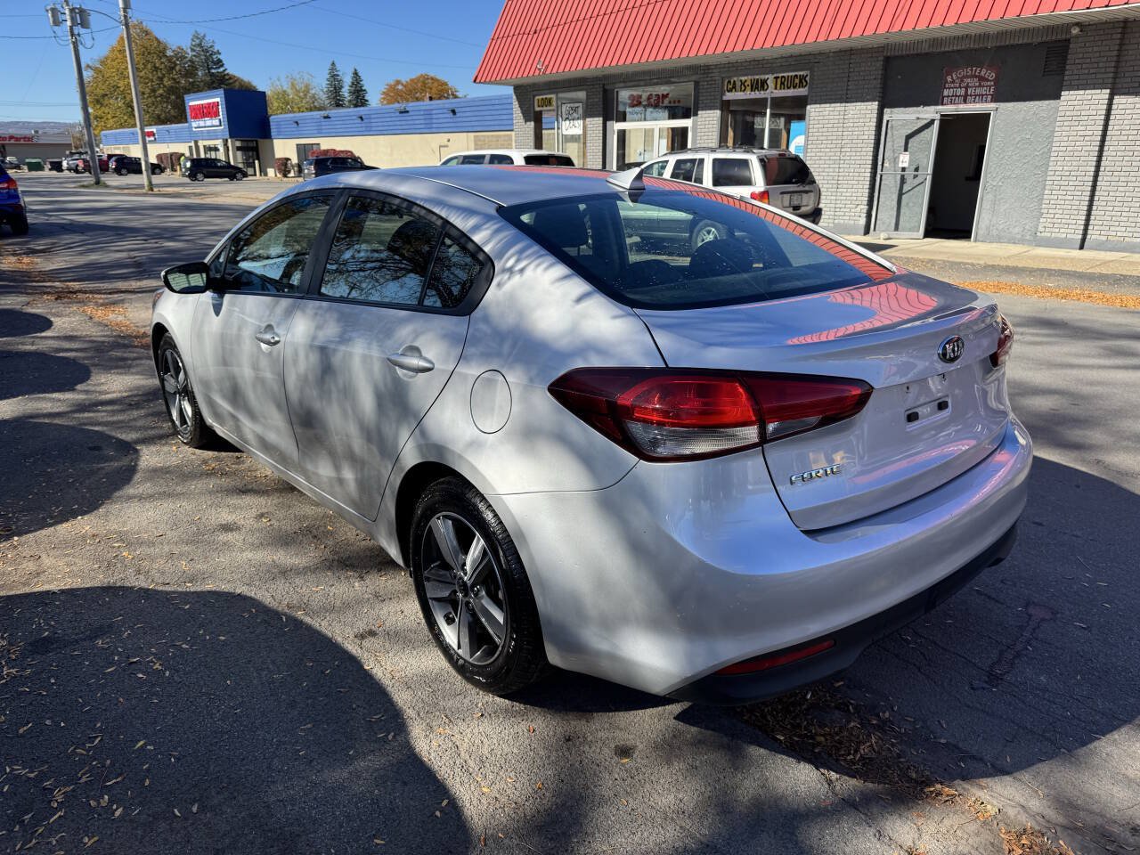 Used 2018 Kia Forte LX w/ LX Popular Package FWD image 5