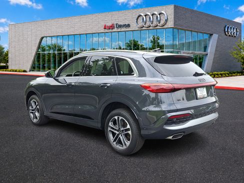 Used 2025 Audi Q5 Premium w/ Convenience Package AWD/4WD image 4