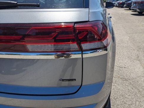 New 2024 Volkswagen Atlas Cross Sport SEL image 25