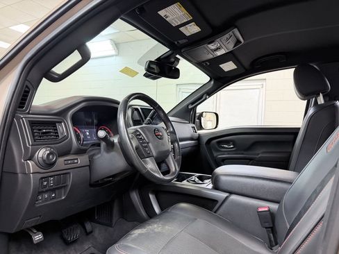 Used 2021 Nissan Titan PRO-4X AWD/4WD image 16