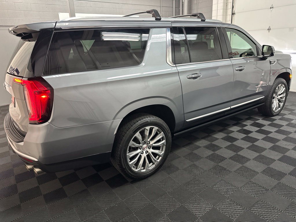 Used 2022 GMC Yukon XL Denali w/ Max Trailering Package AWD/4WD image 10