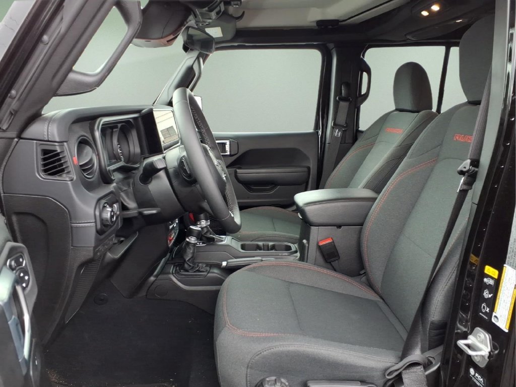 Used 2026 Jeep Gladiator Rubicon AWD/4WD image 5
