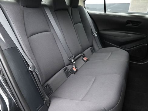 Used 2022 Toyota Corolla LE FWD image 23