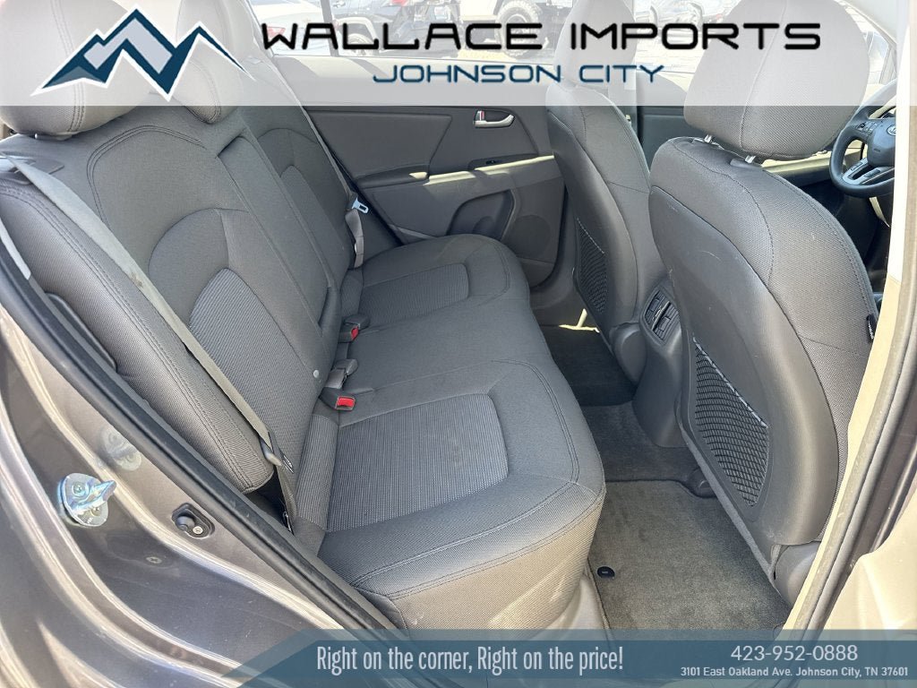 Used 2015 Kia Sportage LX FWD image 40